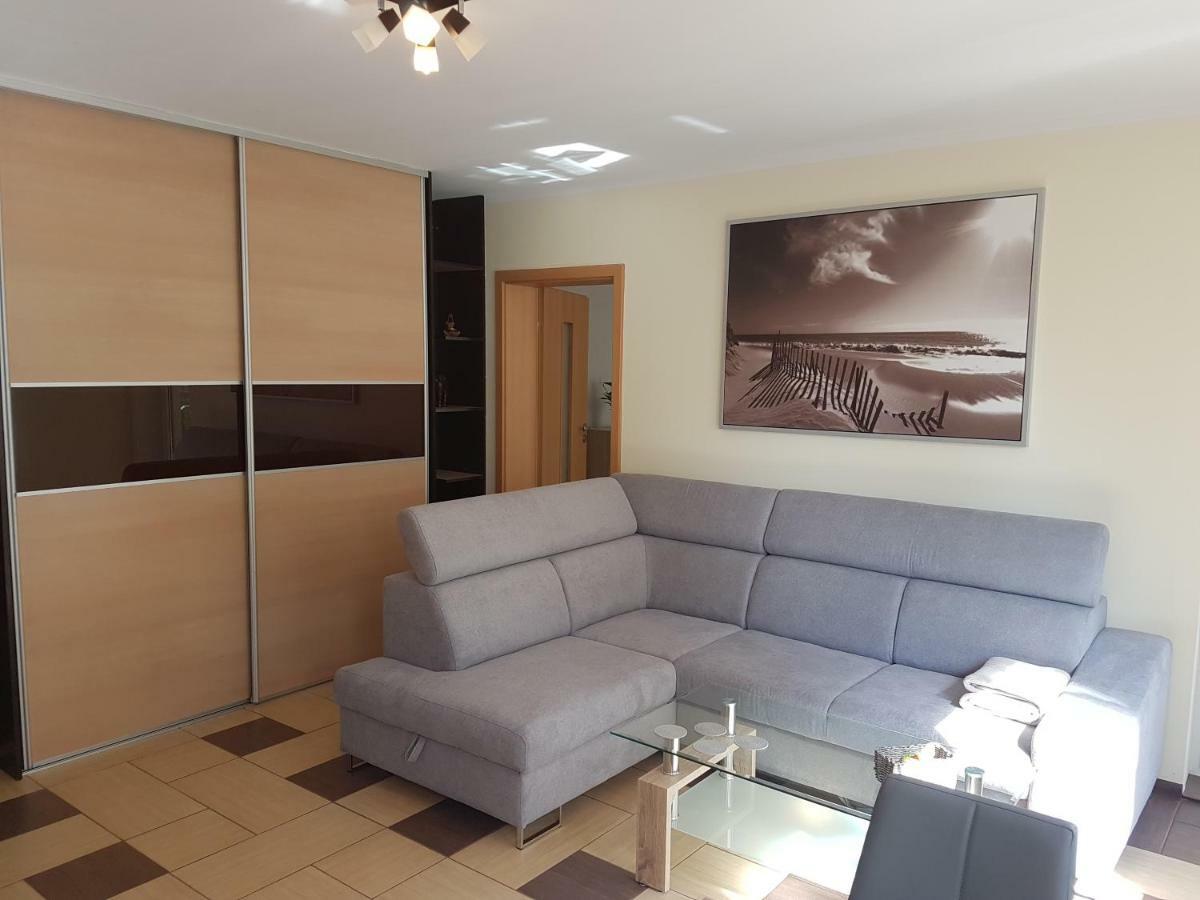 Apartament Z Ogrodkiem Pomerania Kołobrzeg Exterior foto