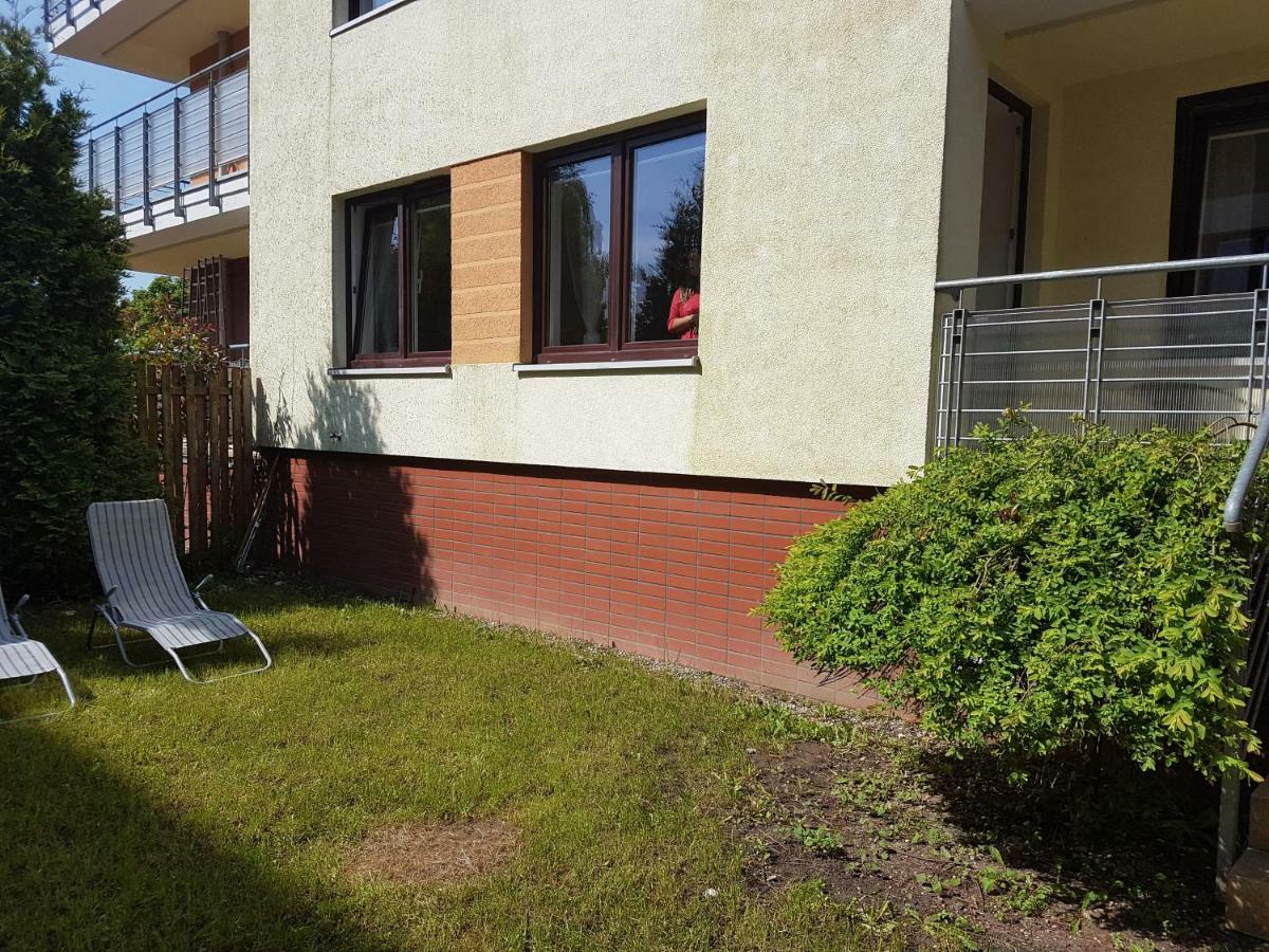 Apartament Z Ogrodkiem Pomerania Kołobrzeg Exterior foto