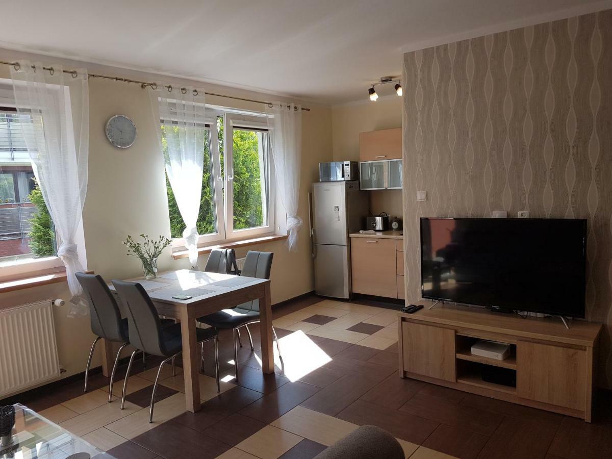 Apartament Z Ogrodkiem Pomerania Kołobrzeg Exterior foto